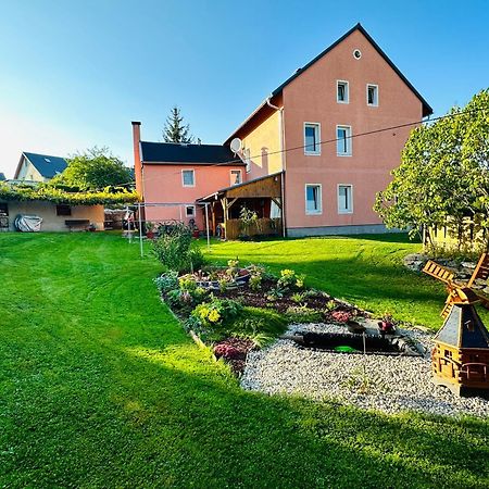 Gemuetliche Wohnung In Gruenhainichen Erzgebirge Grunhainichen Extérieur photo